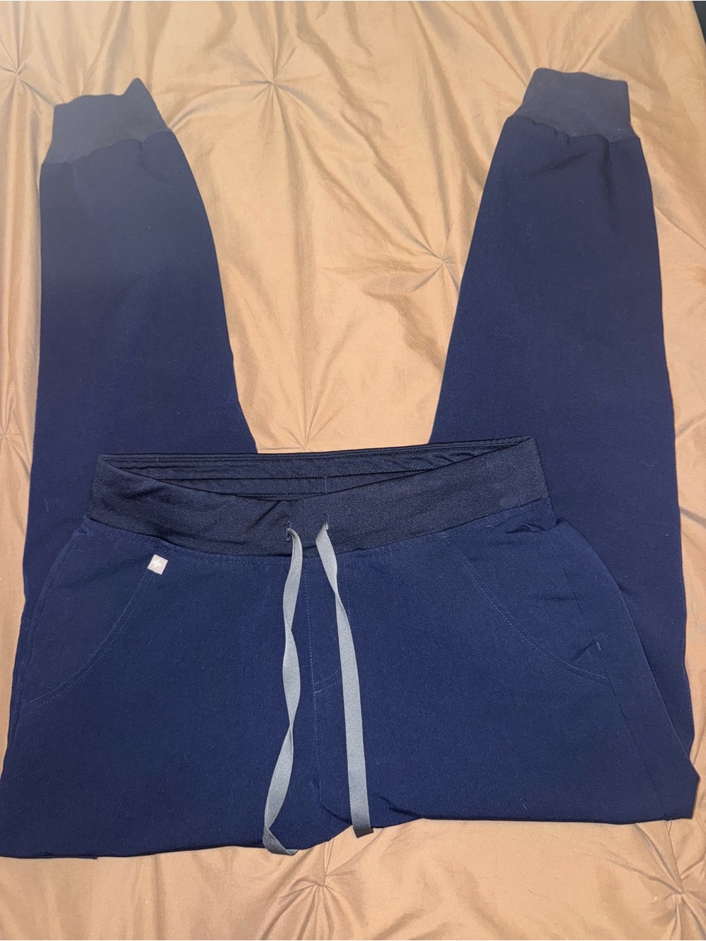 Figs scrub pants small